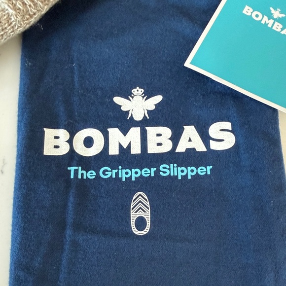 Bombas Gripper Slippers in Taupe Women’s X-Small - Picture 8 of 11